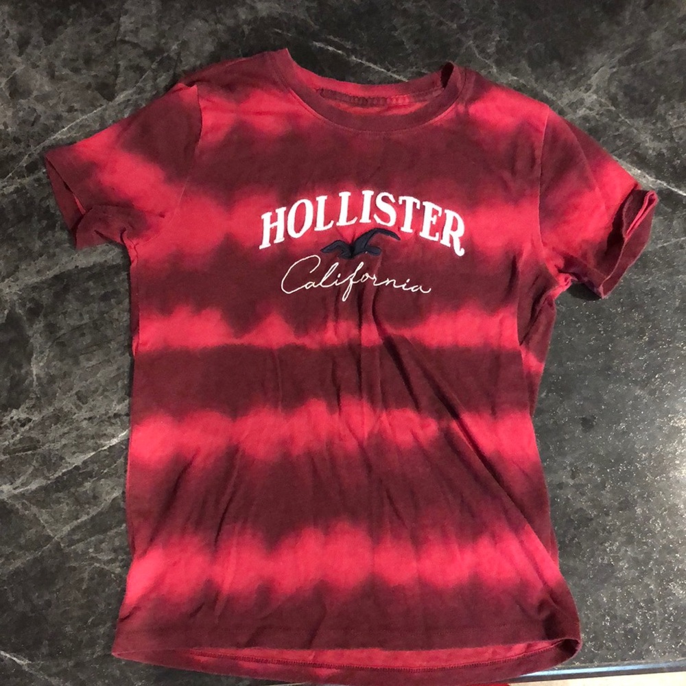 Hollister t-shirt